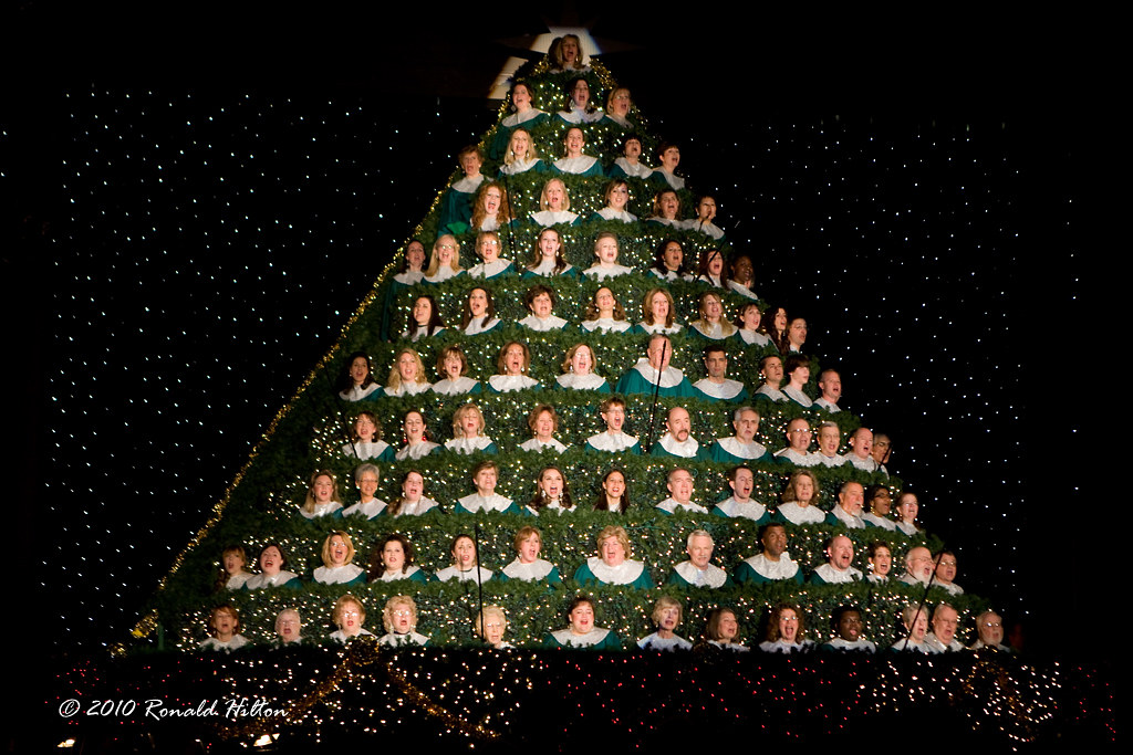 Living Christmas Tree 2010 First Baptist Church; Alexandri… Flickr