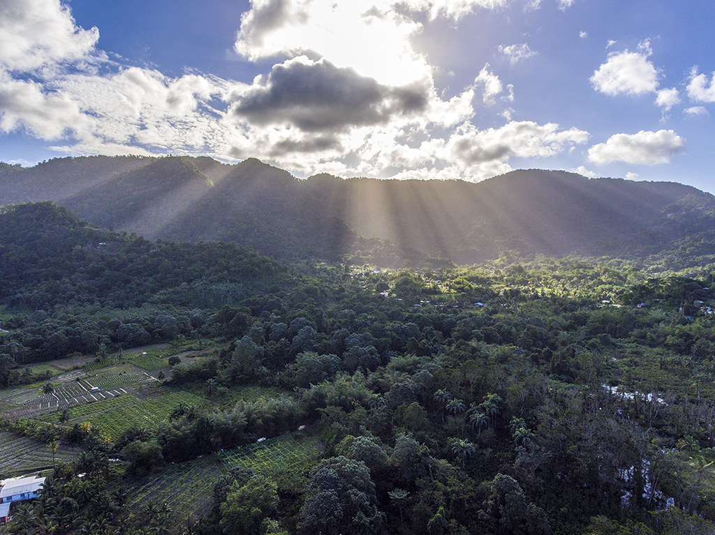 Maracas Bay Village, TRINIDAD & TOBAGO tectonic Photo Flickr