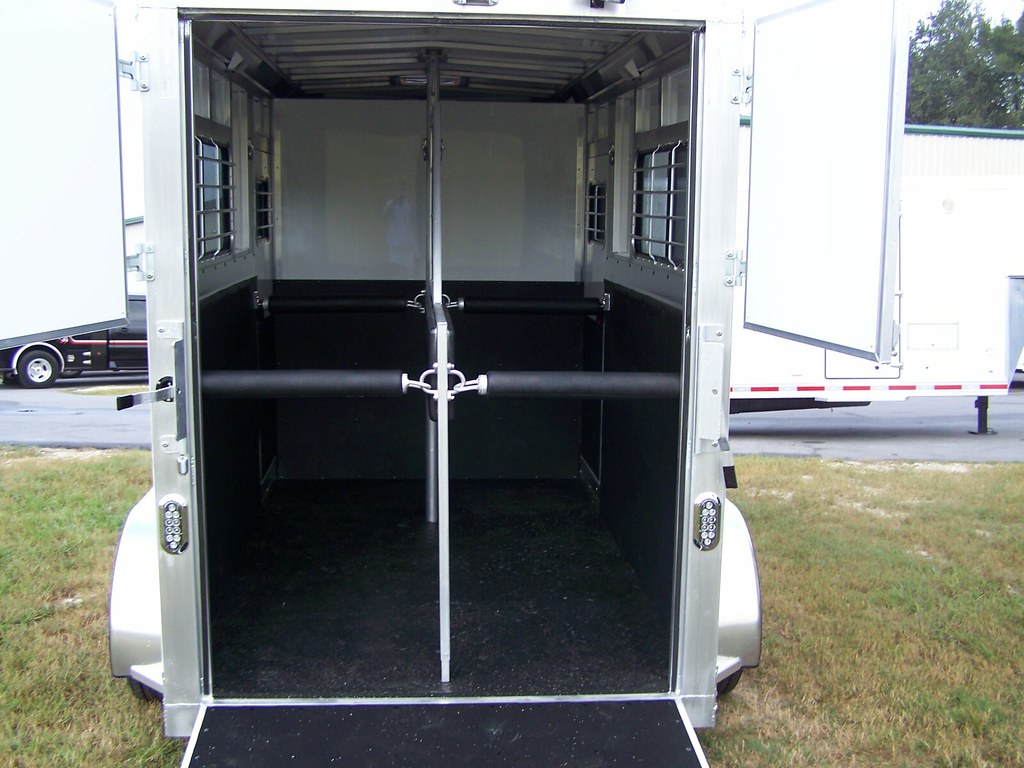 Willowdale 614 STRBP 003 Shadow Bumper Pull Horse Trailer… Flickr