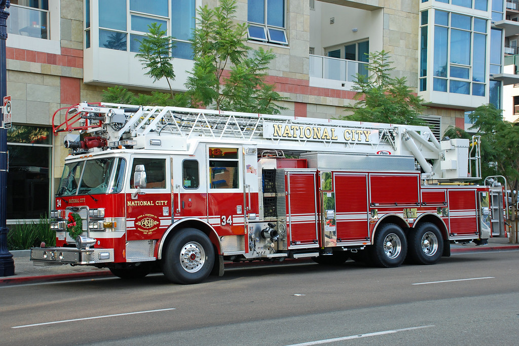 National City Fire Dept. Pierce Arrow ladder truck in down… Flickr