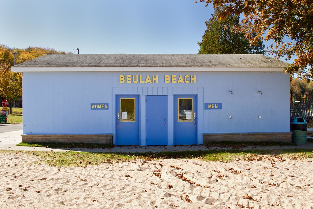Beulah Beach Club IMG_9525_edited1 Norm Powell Flickr