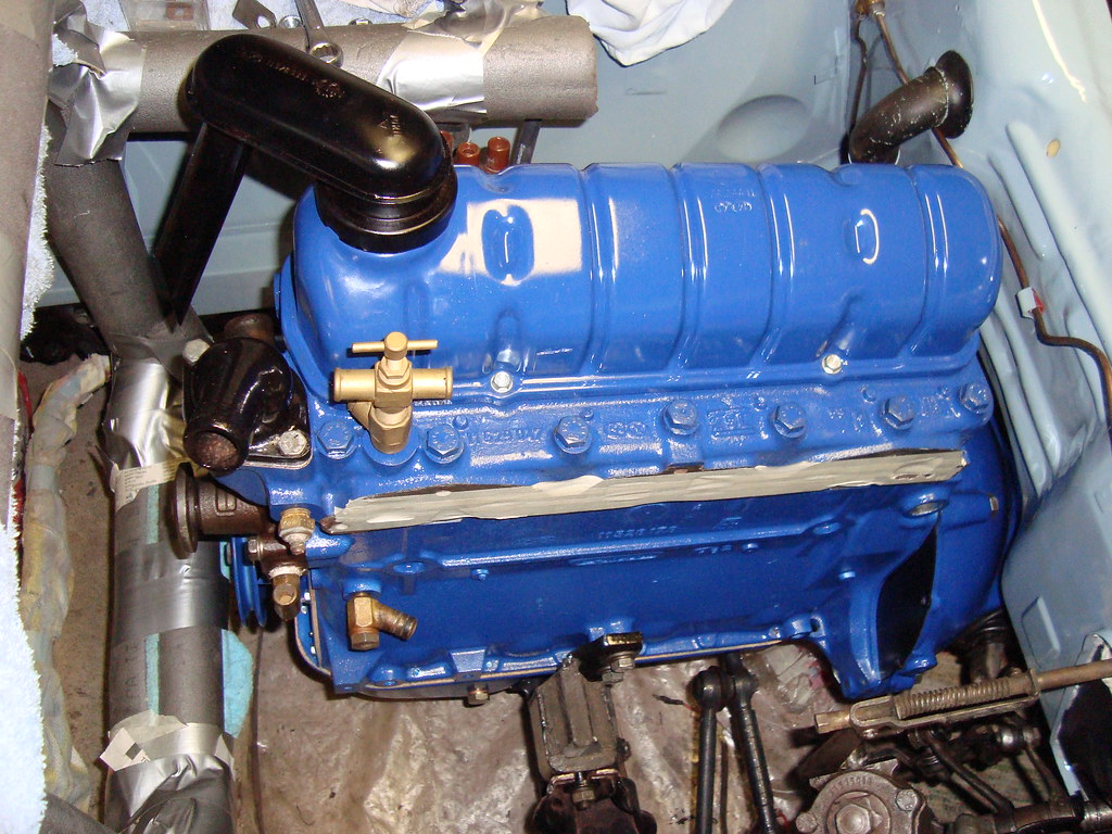 DSC01609 | The 60 hp engine is in place! It shoud have been … | Flickr