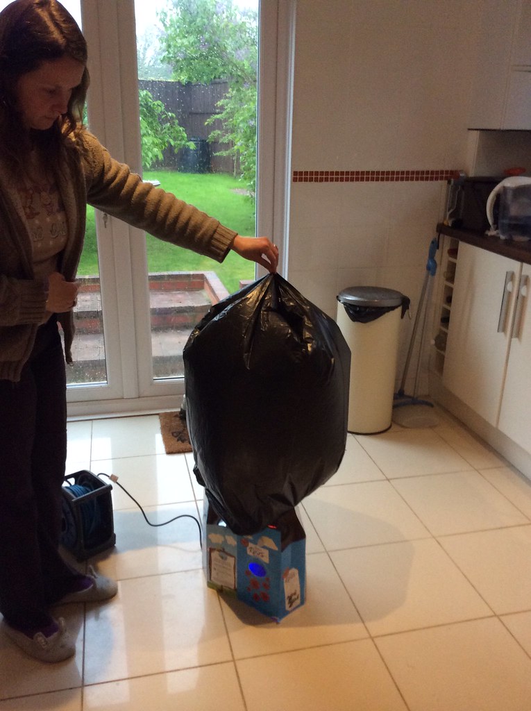 Hot air balloon experiment for flkitchenchem jme_stephenson Flickr