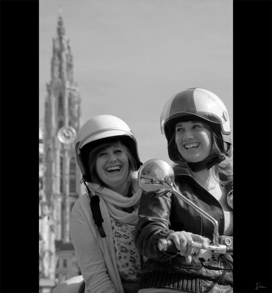 Scooter girls Photowalk with Flickr