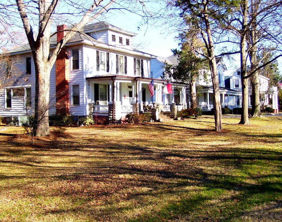 Tarboro Town Common, 1760 Tarboro, NC A view of Park Aven… Flickr