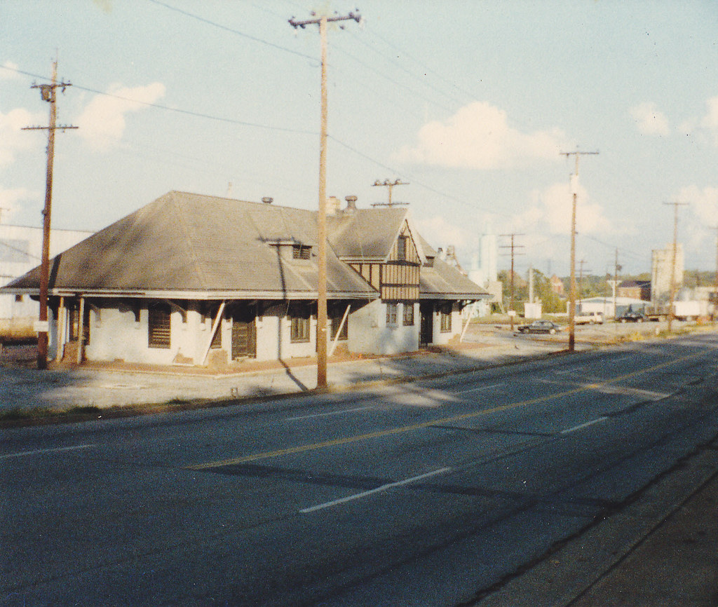 Farmville Passenger Station. Farmville, VA The nice old St… Flickr