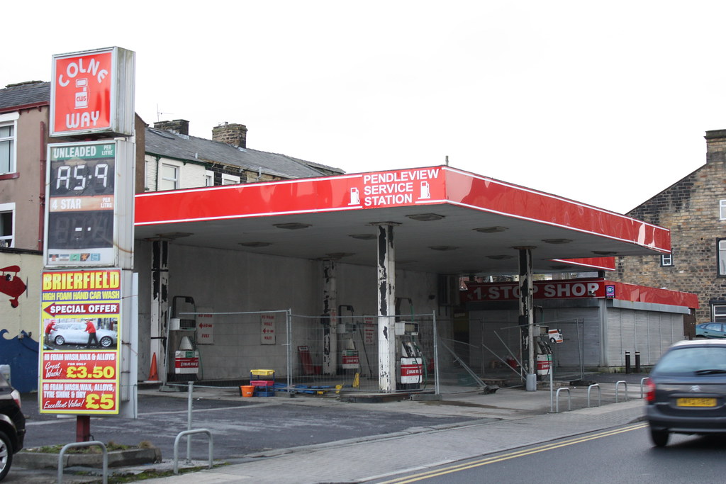 Colne Way, Burnley Road Brierfield Lancashire 2011. Flickr