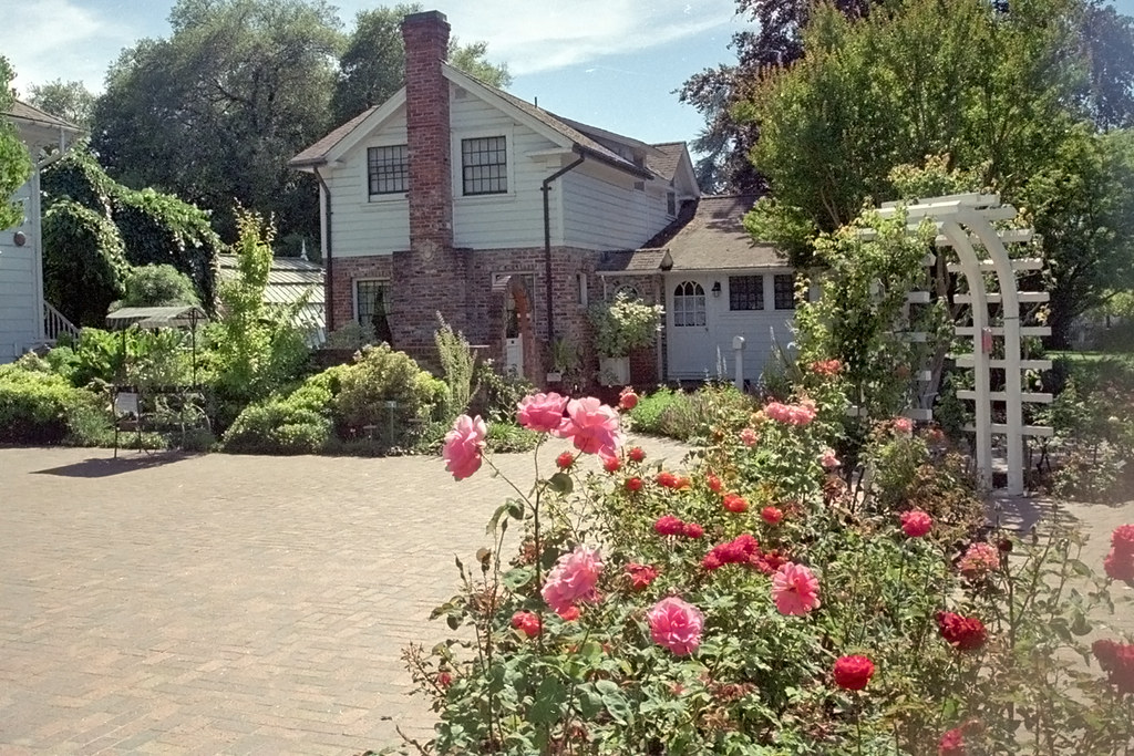 Luther Burbank House Santa Rosa, June 2004 Steve OWEN Flickr