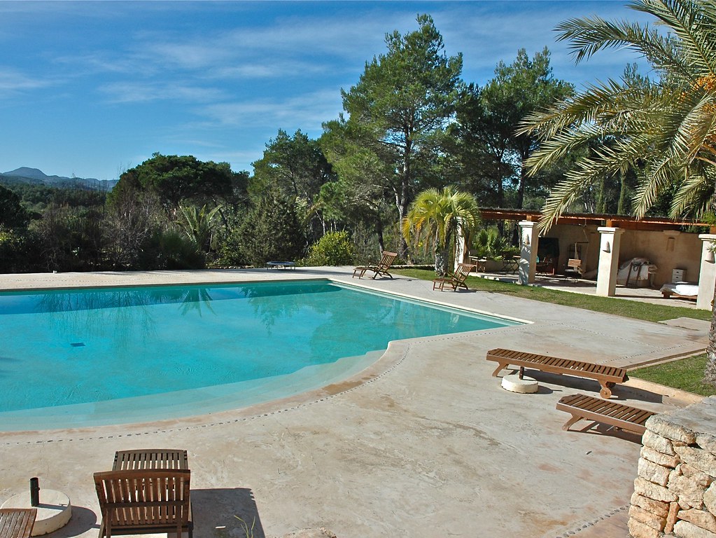 Terrace Villa for Sale Spain Lucas Fox Barcelona