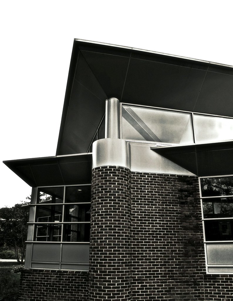 MT. VERNON LIBRARY On Commonwealth Avenue in the Del Ray s… Flickr