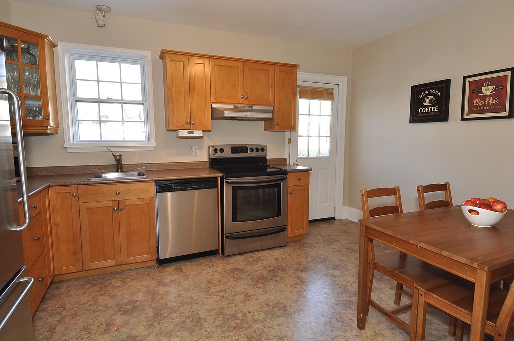 62 Robbins Ave Toronto Real Estate For Sale. Tucked Away O… Flickr