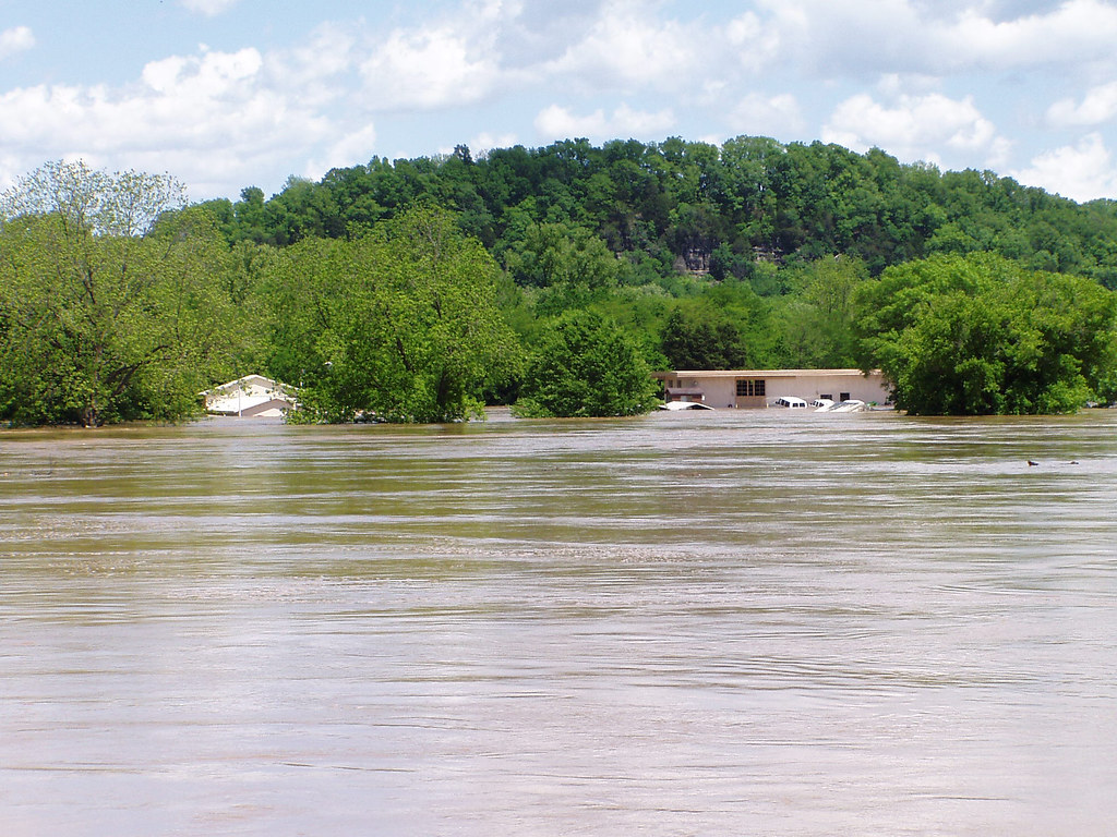 Cumberland River Flood 2010 Cheatham Lock & Dam U.S. Arm… Flickr