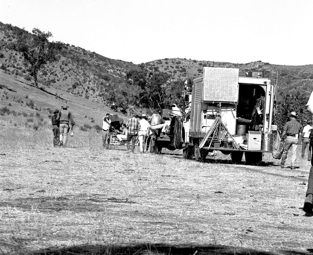Gunsmoke filming a photo on Flickriver