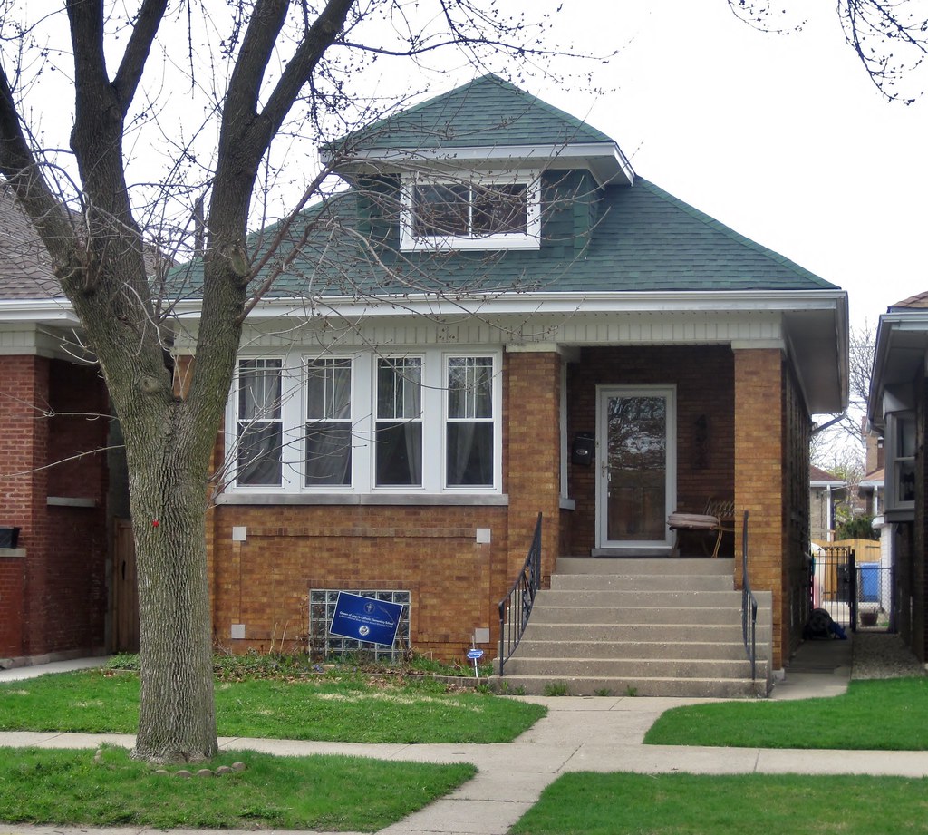 4934 North Keeler Avenue 4934 North Keeler Avenue in the N… Flickr