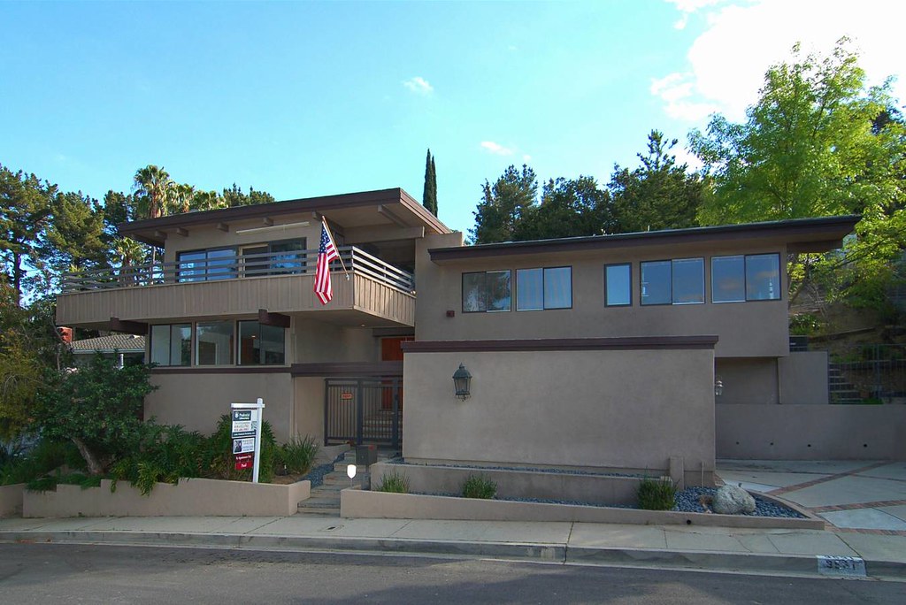 884494 David Hitt & Josephine Rossi Prudential CA Realty Flickr