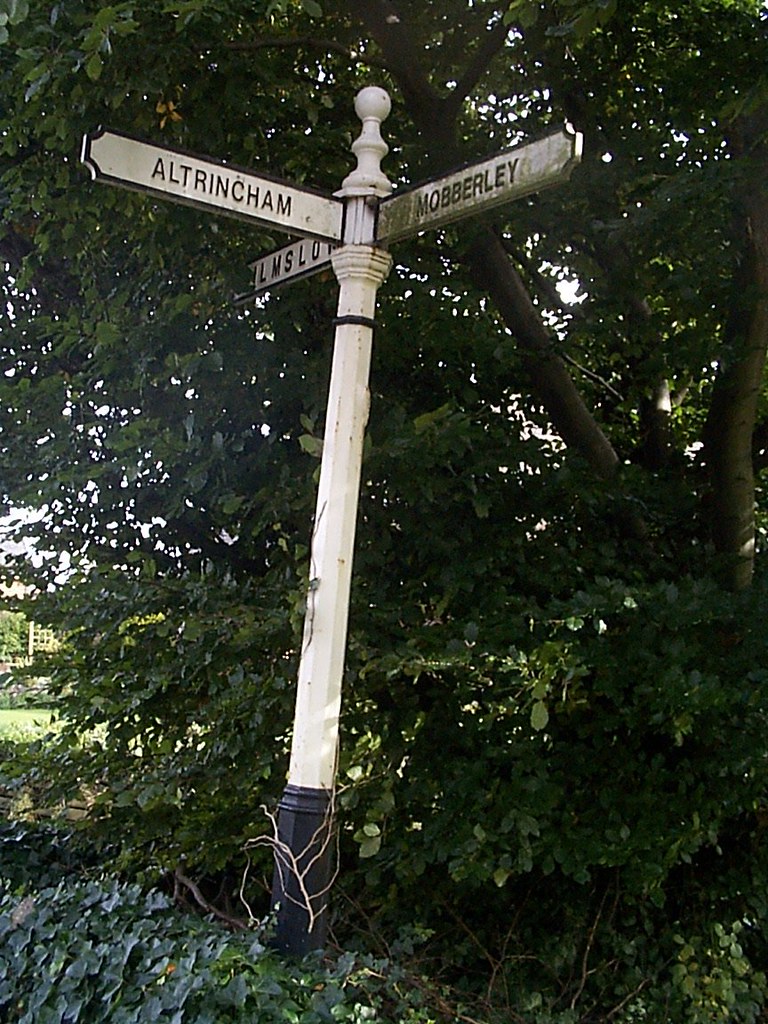 Wilmslow (Morley Green) SJ 8230 8200 Old octagonal CCC t… Flickr