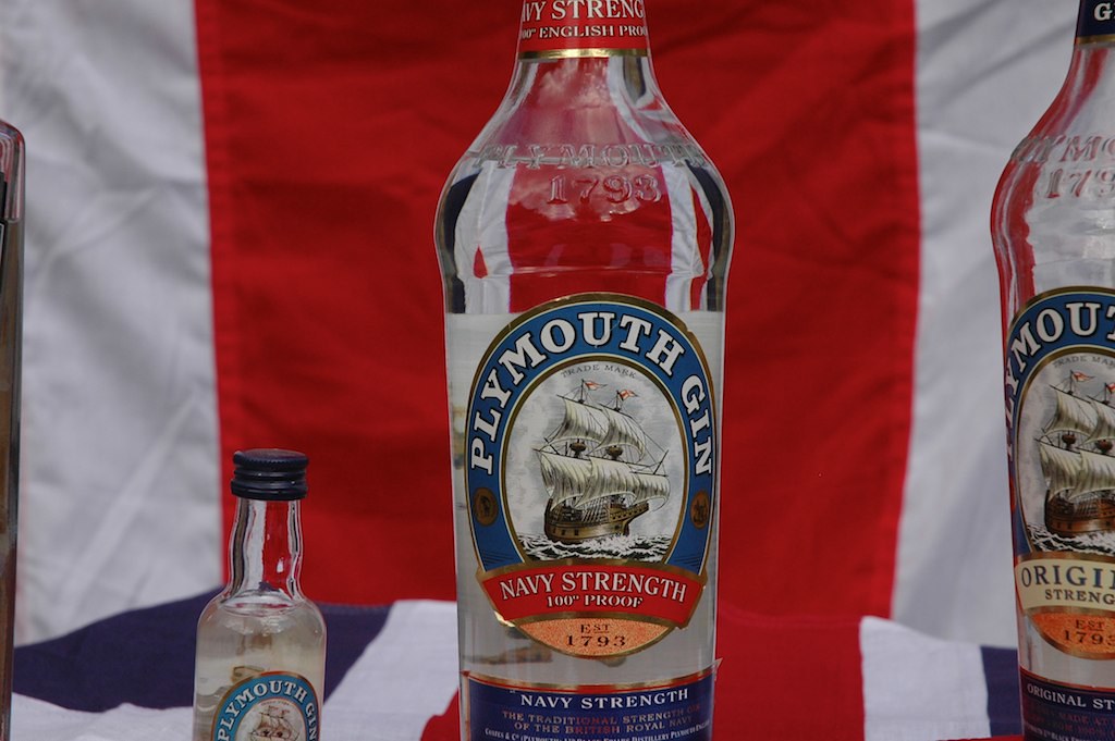 Plymouth Gin 100 proof old bottle This is the old style … Flickr