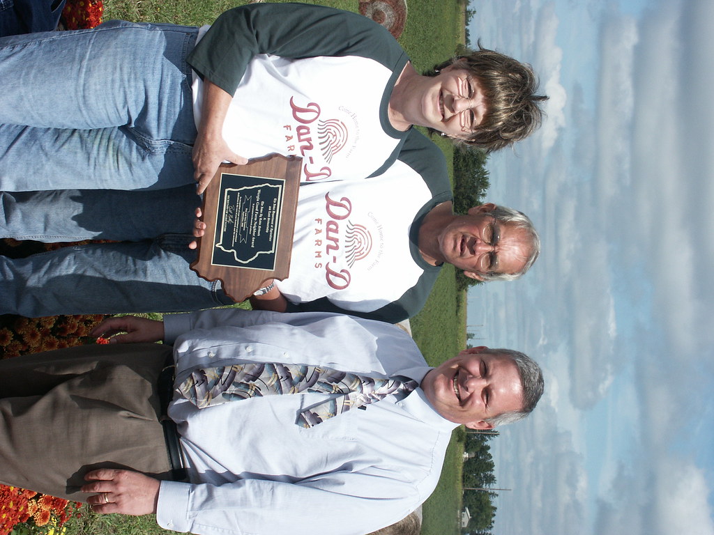 Good Neighbor Award for DanD Farms Dan & Jana Dennison re… Flickr