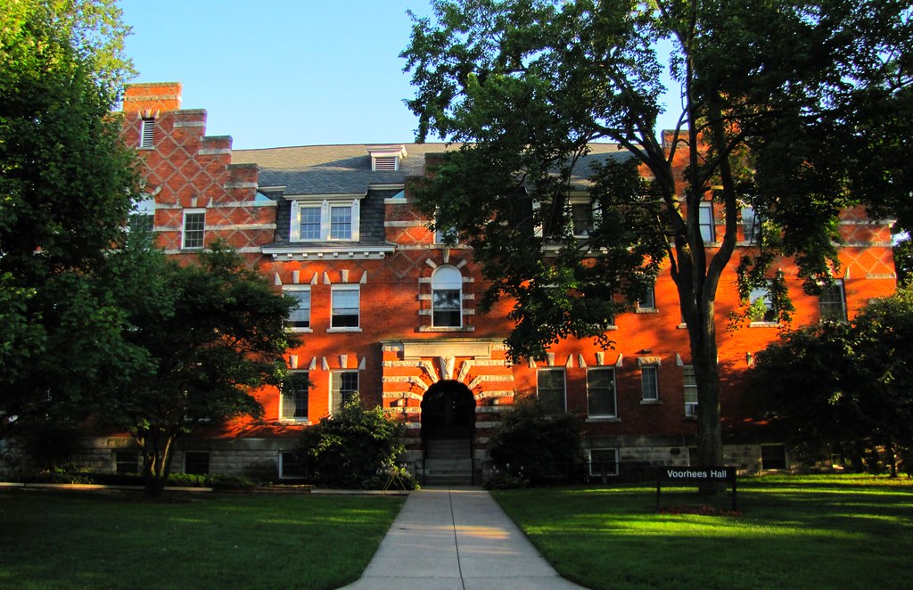 Voorhees Hall Voorhees Hall is a dormitory at Hope College… Flickr