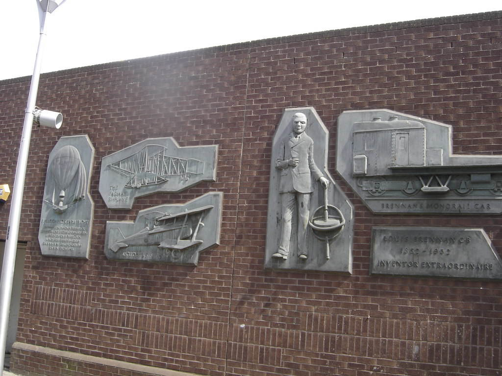 Sappers Walk, Gillingham, 2011 Although Gardiner Street in… Flickr