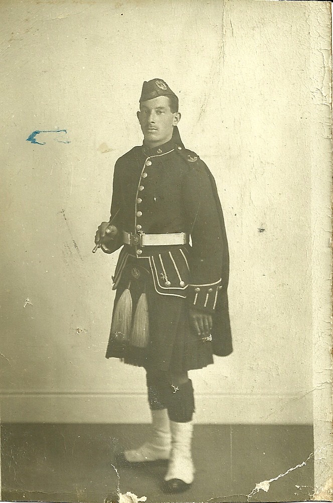 John Mackinnon My grandfather John Mackinnon D company 4th… Flickr