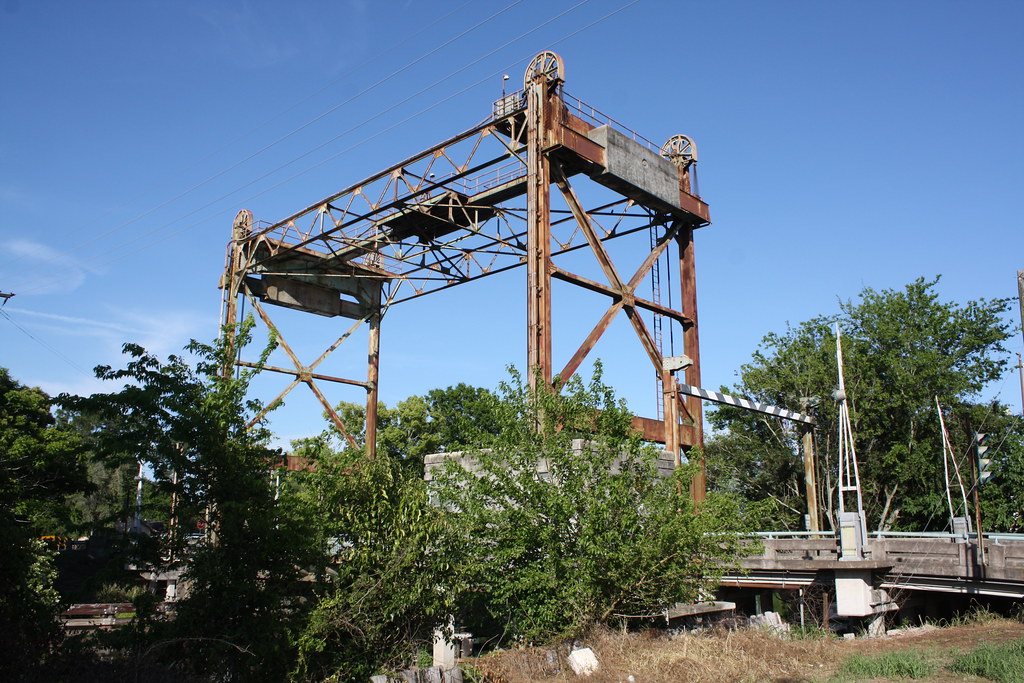 Raceland Lift Span Bridge (Lafourche Parish, Louisiana) Flickr
