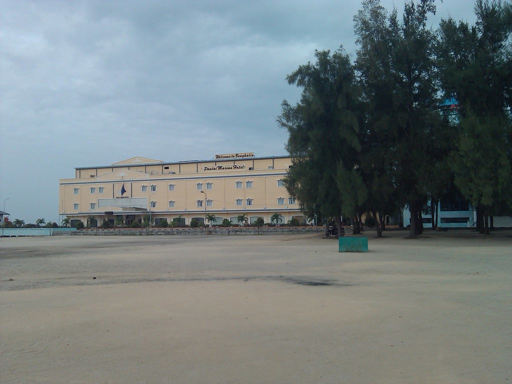 Hotel Pantai Marina - Pulau Bengkalis, Kabupaten Bengkalis… | Flickr