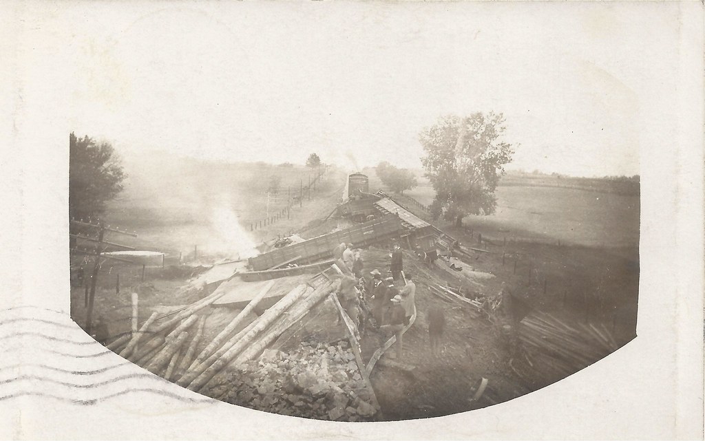 Earlville, Iowa, Illinois Central Railroad, Train Wreck a photo on
