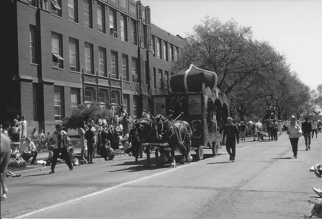 Ames, Iowa, Veisha Parade, 1966, Iowa State College, HoJo… Flickr