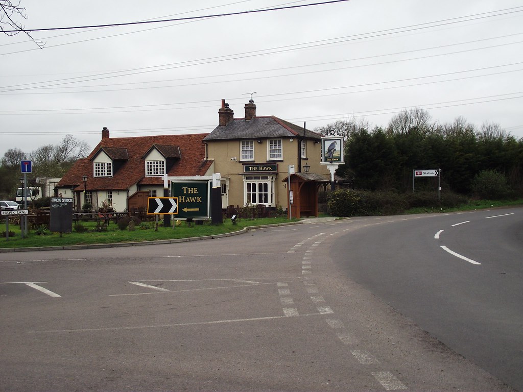 The Hawk, Battlesbridge, Essex on 1st April 2011