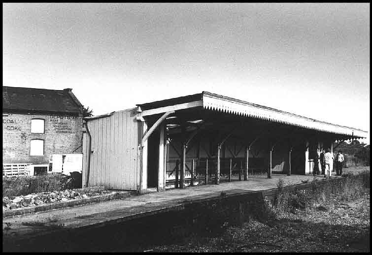 bl4 Blandford Forum Railway Station 1972. Photo M. Snellgr… Flickr