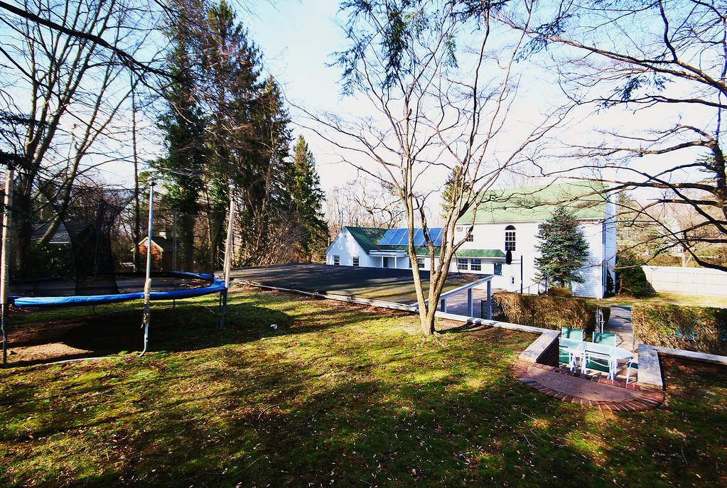 38 Highfield Rd Glen Cove, NY 11542 Rare Offering! Impress… Flickr