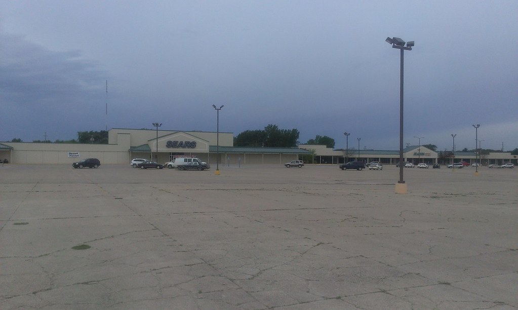 Sears / JoAnn Fabrics Mason City, Iowa Exterior Flickr