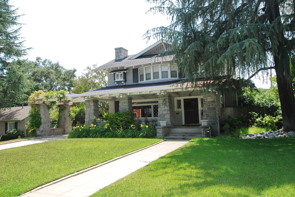 Badger House, Arthur R. Kelly, Architect c.1912 a photo on Flickriver