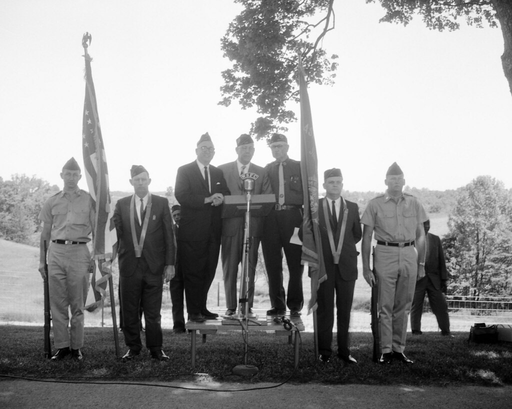 Veteran's of Foreign War VFW, cemetary, 1964 ?, John Prath… Flickr