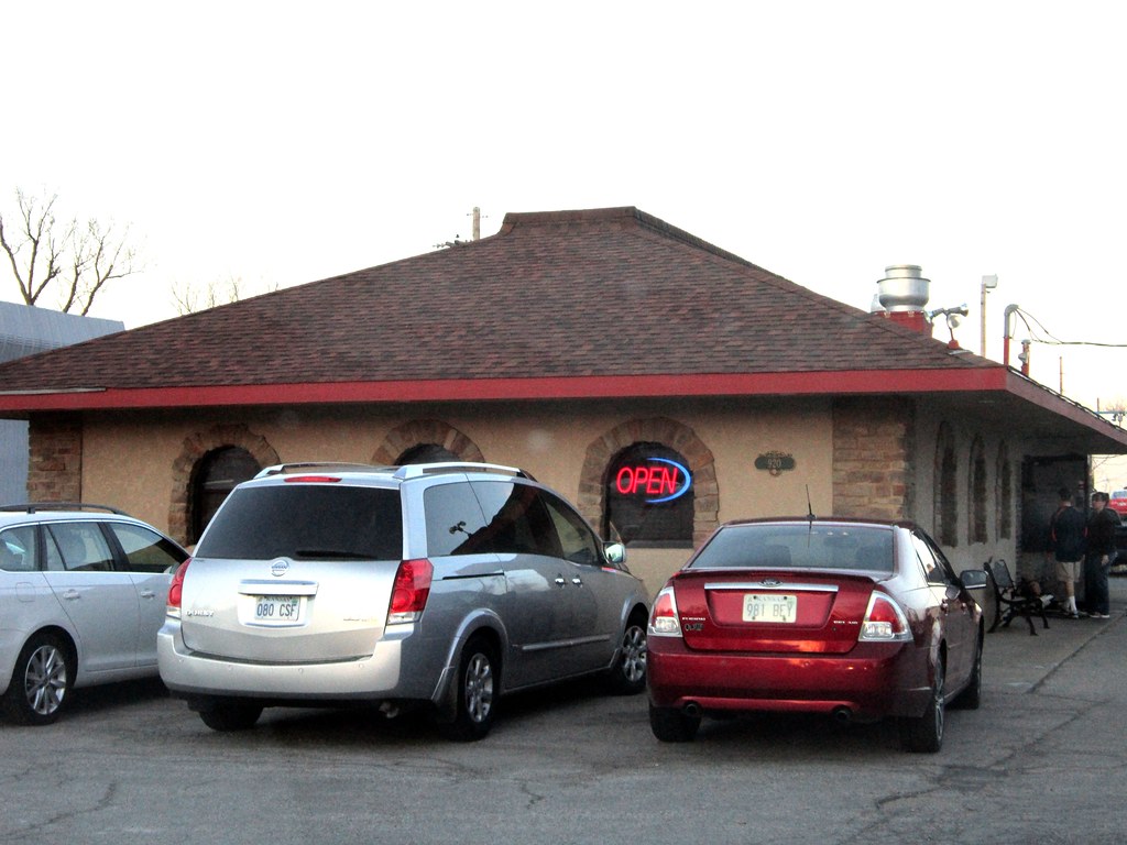 Pizza Hut & Sonic (former) Olathe, 2 These pics feature th… Flickr