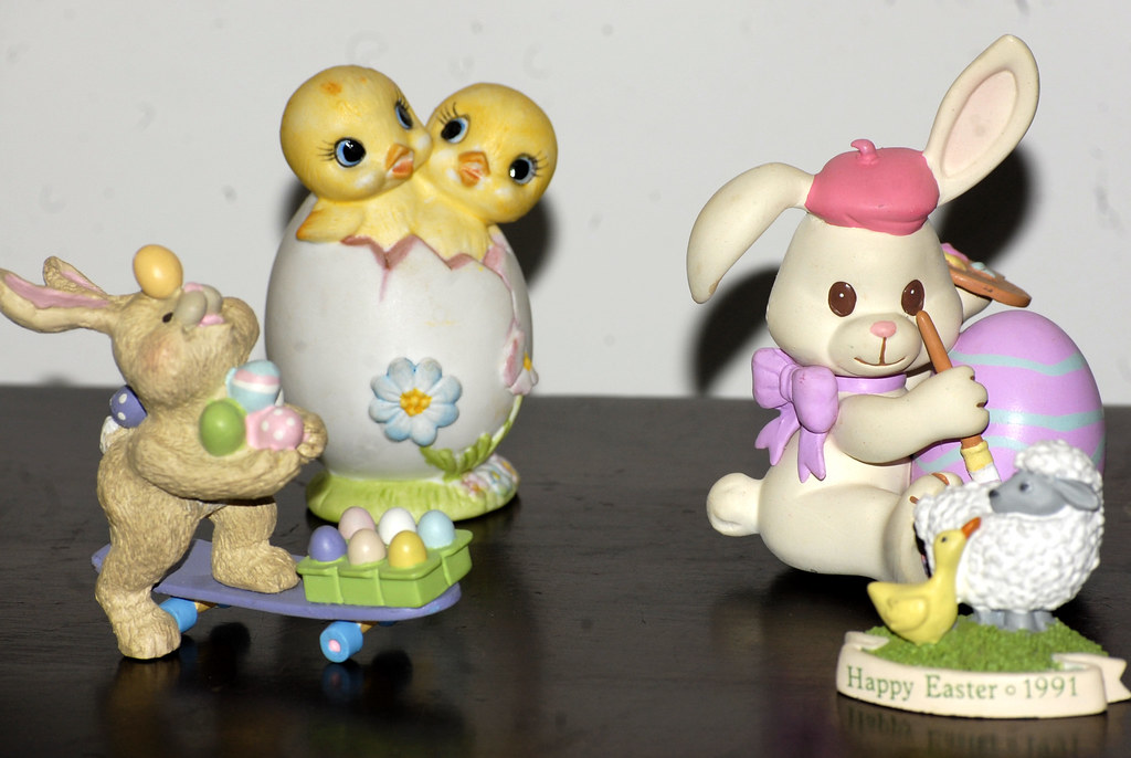 Easter Decorations (3) ceramic Easter figurines Flickr