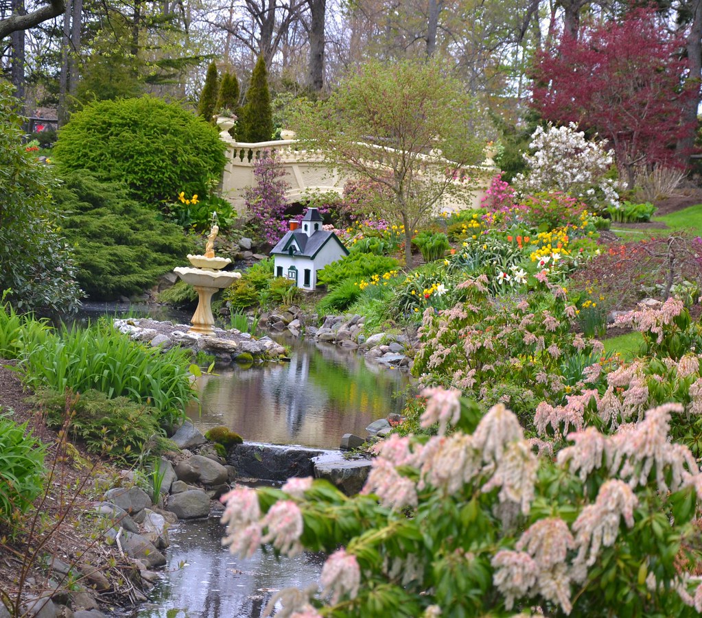 Nova Scotia 18 036 Halifax Victorian, Public Gardens, Nova
