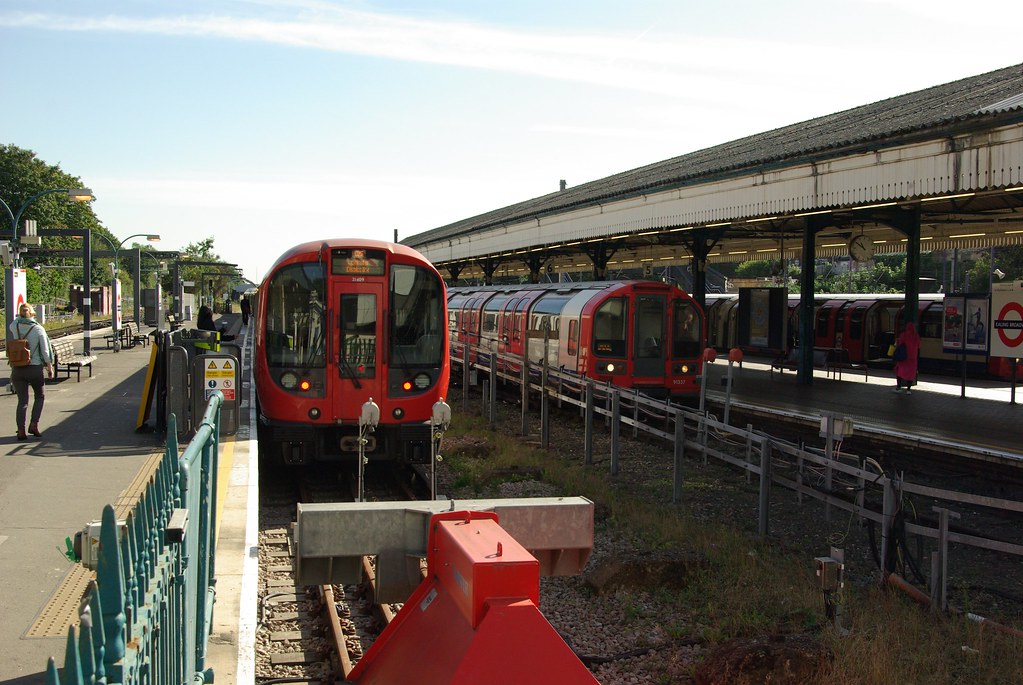 Ealing Broadway London Underground Graham Benbow Flickr