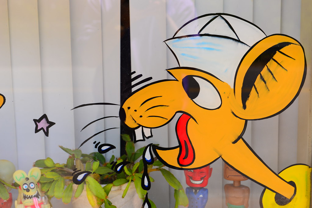 Window detail Milltown Ink, tattoo & piercing, Bondsvill… Flickr