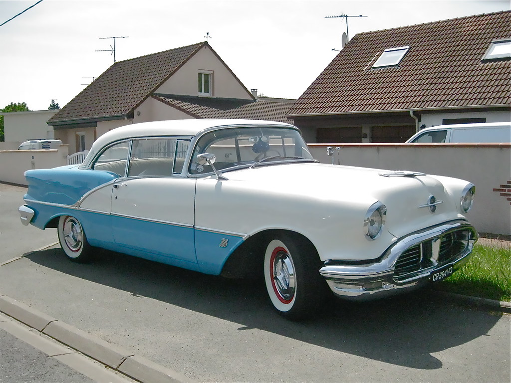 1956 OLDSMOBILE Super 88 Holiday Coupe This was the only c… Flickr
