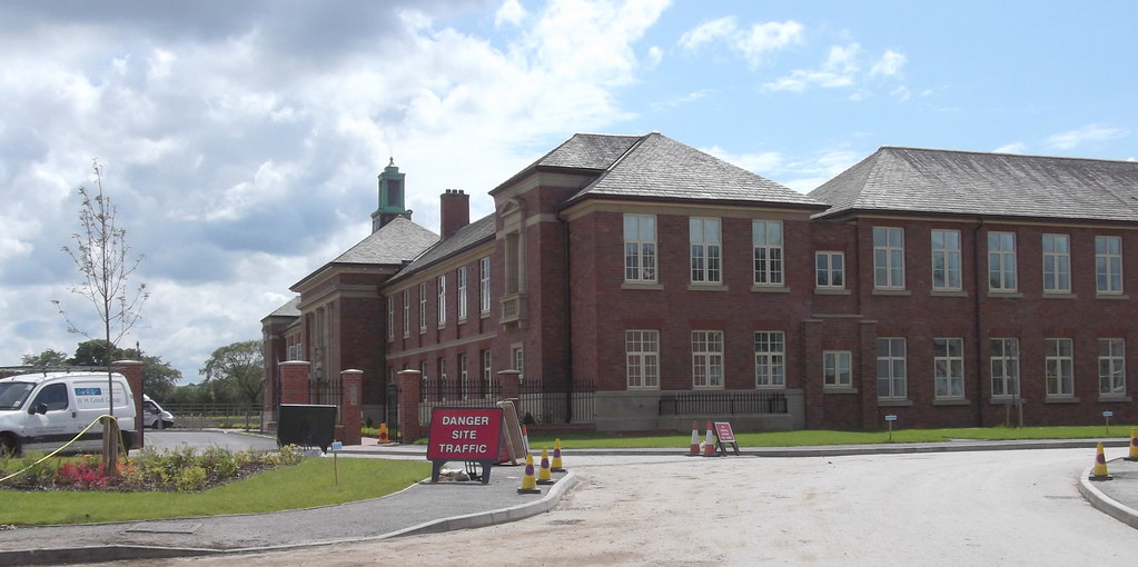 Derwent House (Colne Grammar School) Barrowford Road, Coln… Flickr