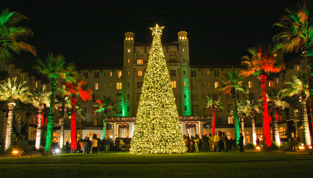 Hotel Galvez Tree Lighting 2010 Hotel Galvez Holiday Tree … Flickr