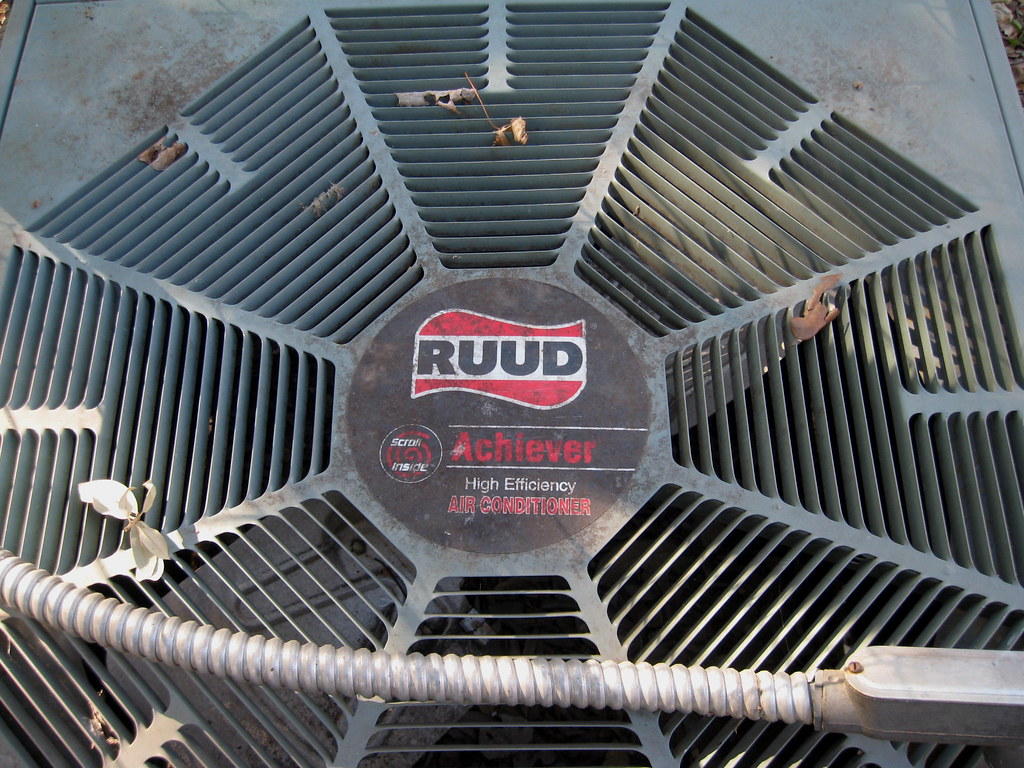 Rudd Central AC/Heat unit 1800 or B/O Propane heat electr… Flickr