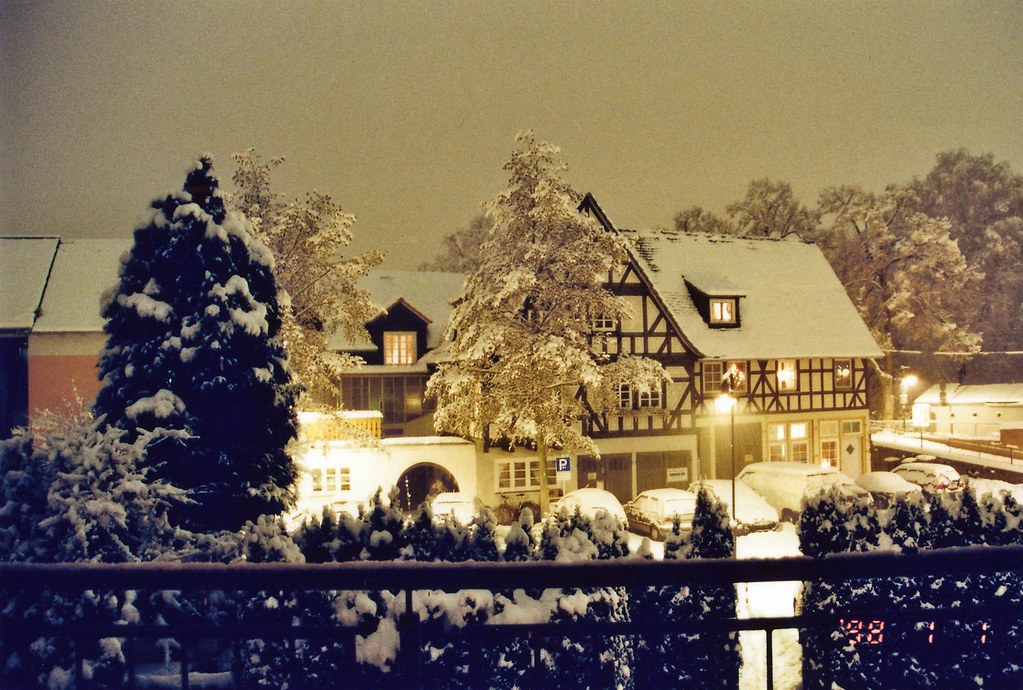 Marburg Weidenhausen Winter 2010 Nikon F80 with Sigma 283… Flickr