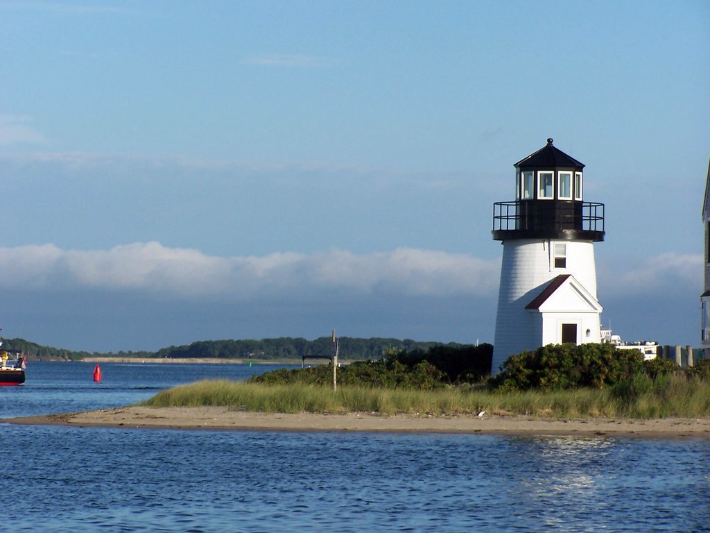 Hyannis Harbor Light Hyannis, Barnstable County, Massachus… J