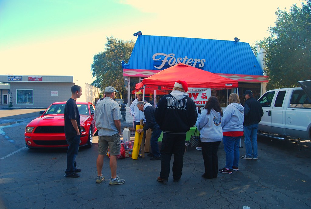 GHMC Toy and Food Drive 112810 Vacaville CA Peter Mitsopoulos