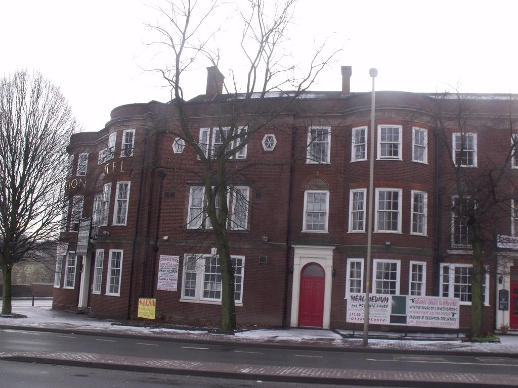 The Station Hotel, Dudley This is The Station Hotel in Dud… Flickr