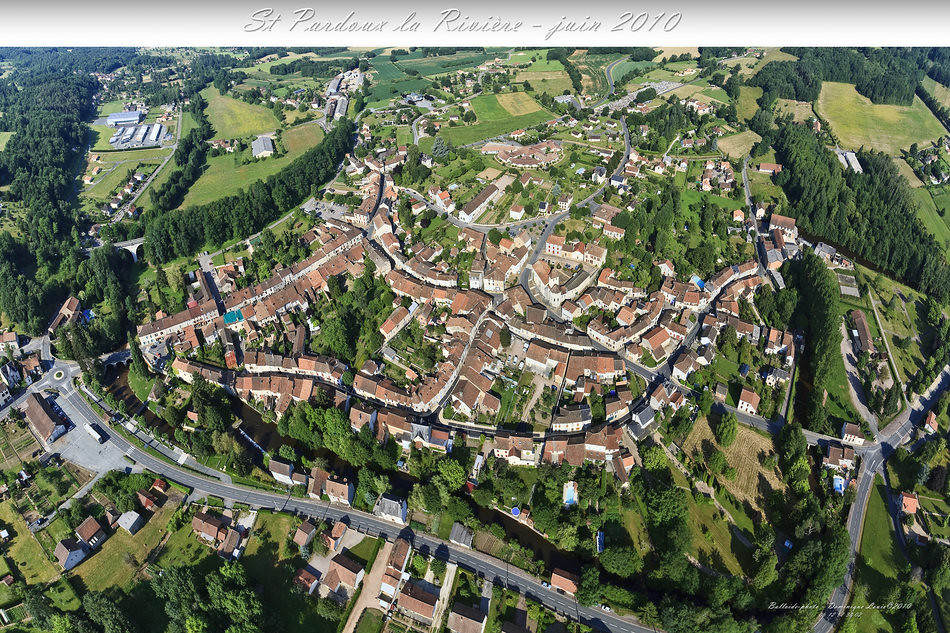 St Pardoux la Rivière vue à 150 m d'altitude de St Pardoux… Flickr