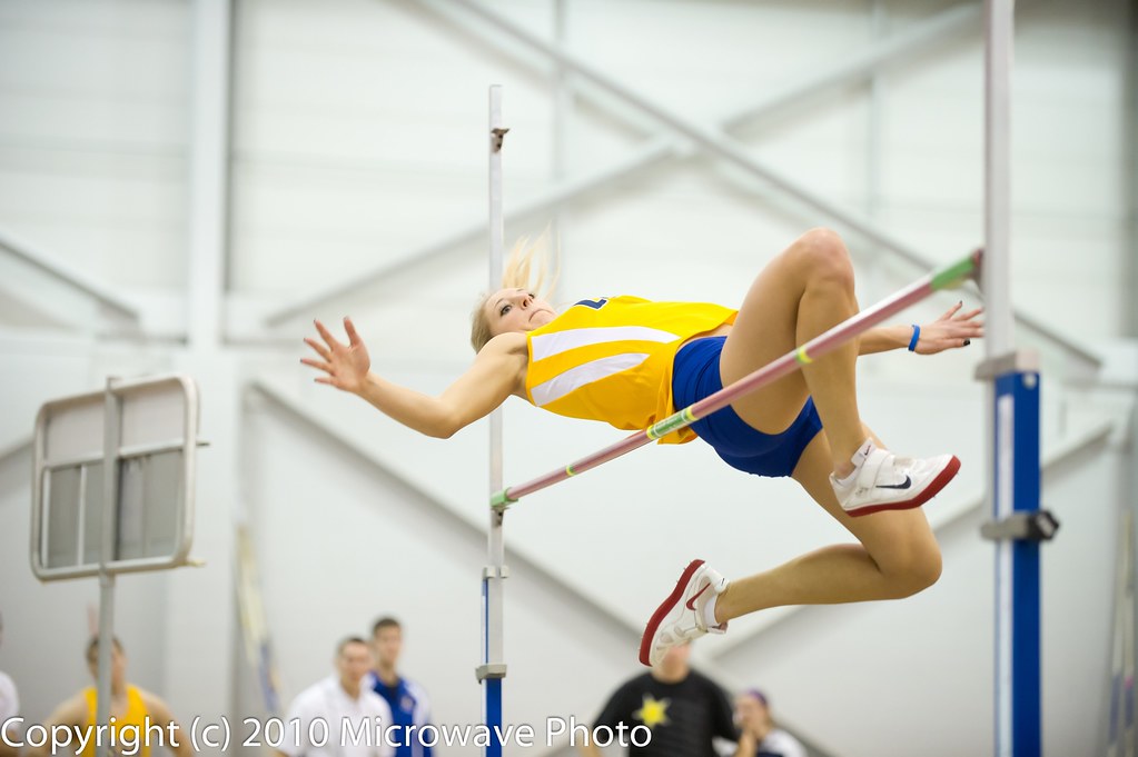 NCAA High Jump SVSU Holiday Classic, December 3, 2010 Keith DeLong